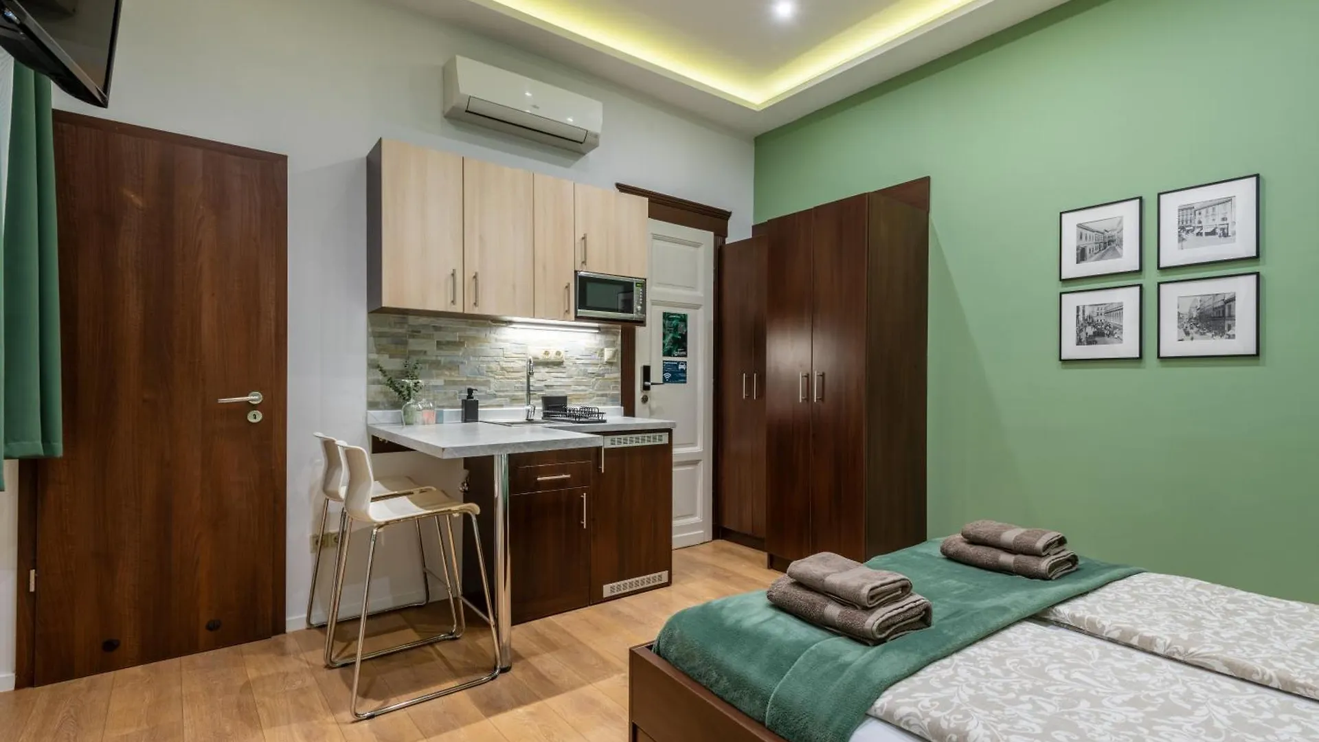 Budapest Holidays Apartments