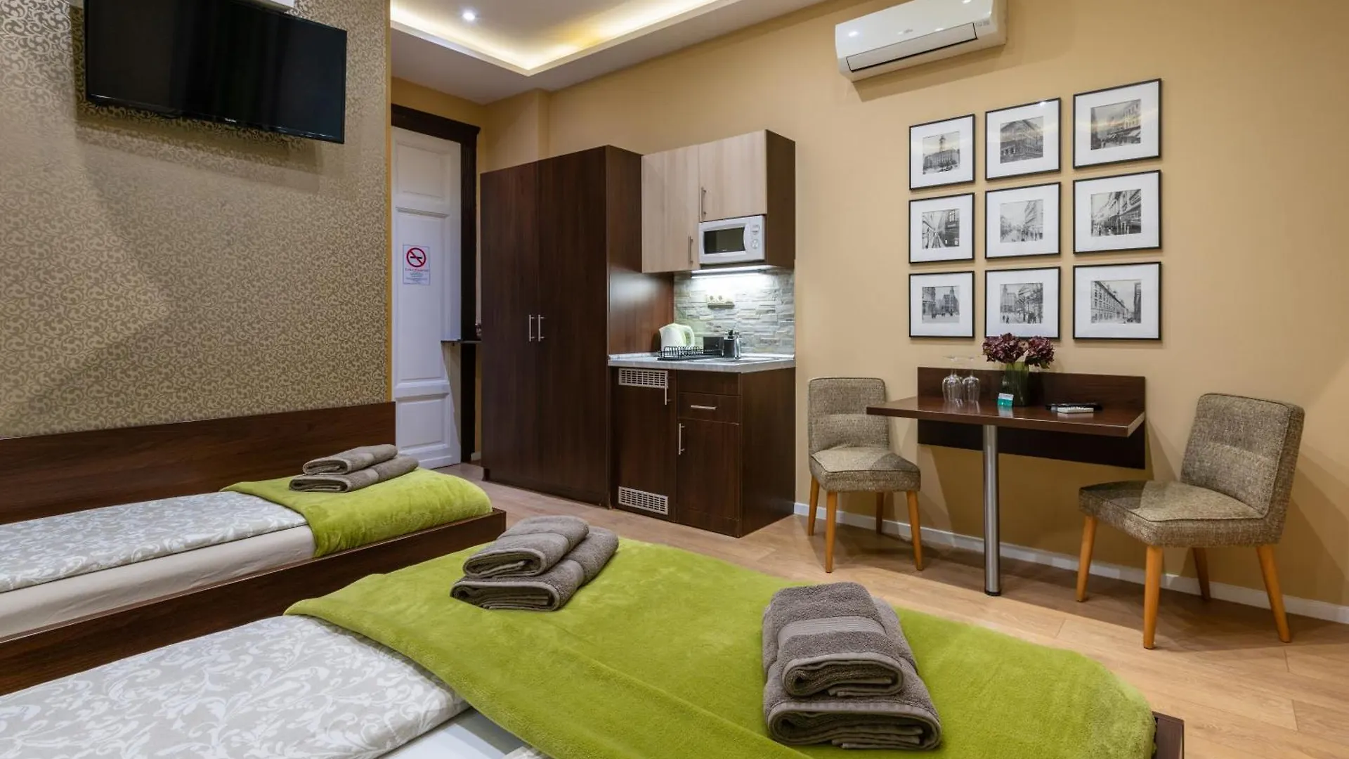 Budapest Holidays Apartments 0*,